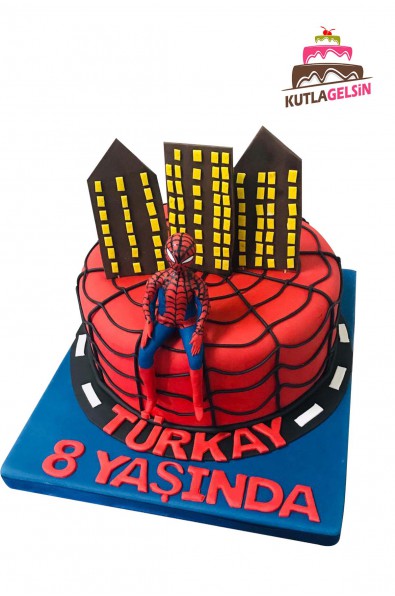 ÖRÜMCEK ADAM (SPIDERMAN) KARAKTERLİ PASTA